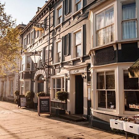 The Bull Hotel Bridport Dış mekan fotoğraf