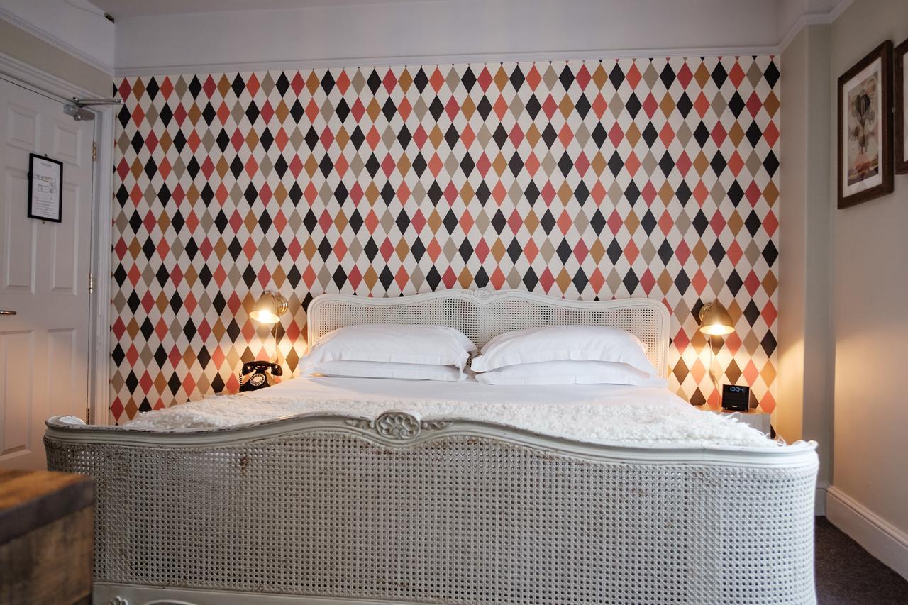 The Bull Hotel Bridport Dış mekan fotoğraf