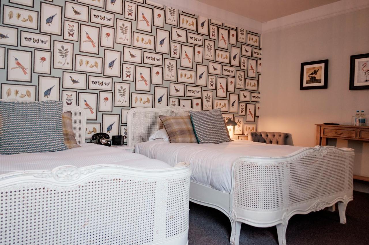 The Bull Hotel Bridport Dış mekan fotoğraf