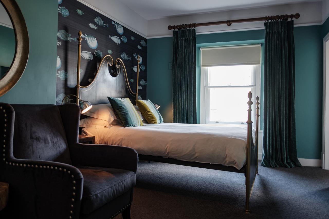 The Bull Hotel Bridport Dış mekan fotoğraf