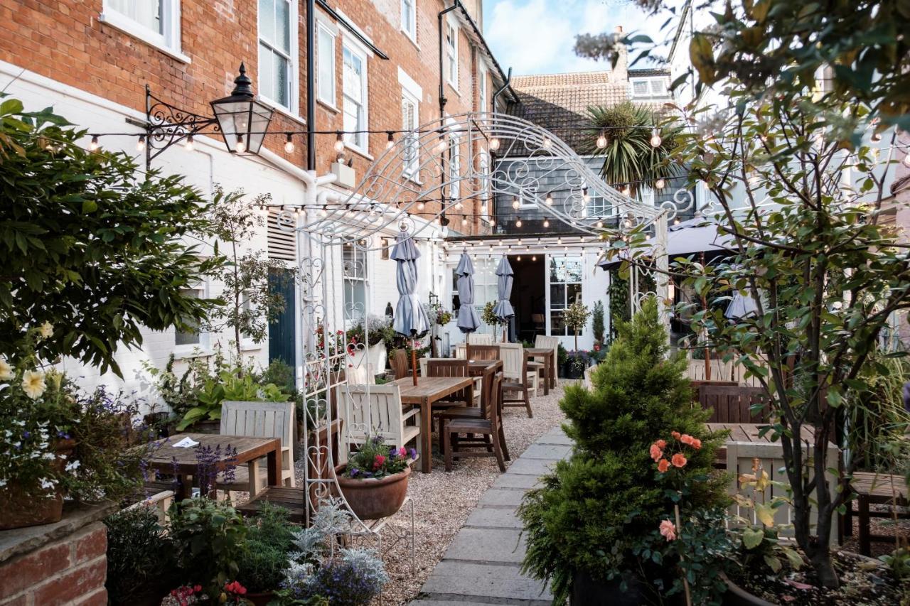 The Bull Hotel Bridport Dış mekan fotoğraf